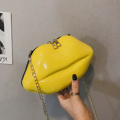 Lips Clutch