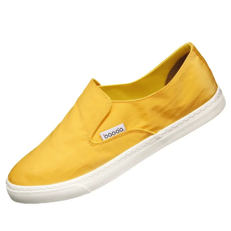 Breathable Lightweight Men's Canvas Slip-On Shoes