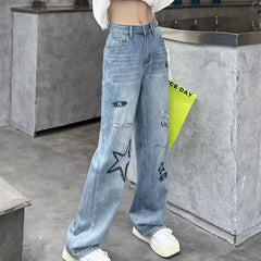Women’s Graffiti Star Patch Loose Jeans – Streetwear High-Waist Denim