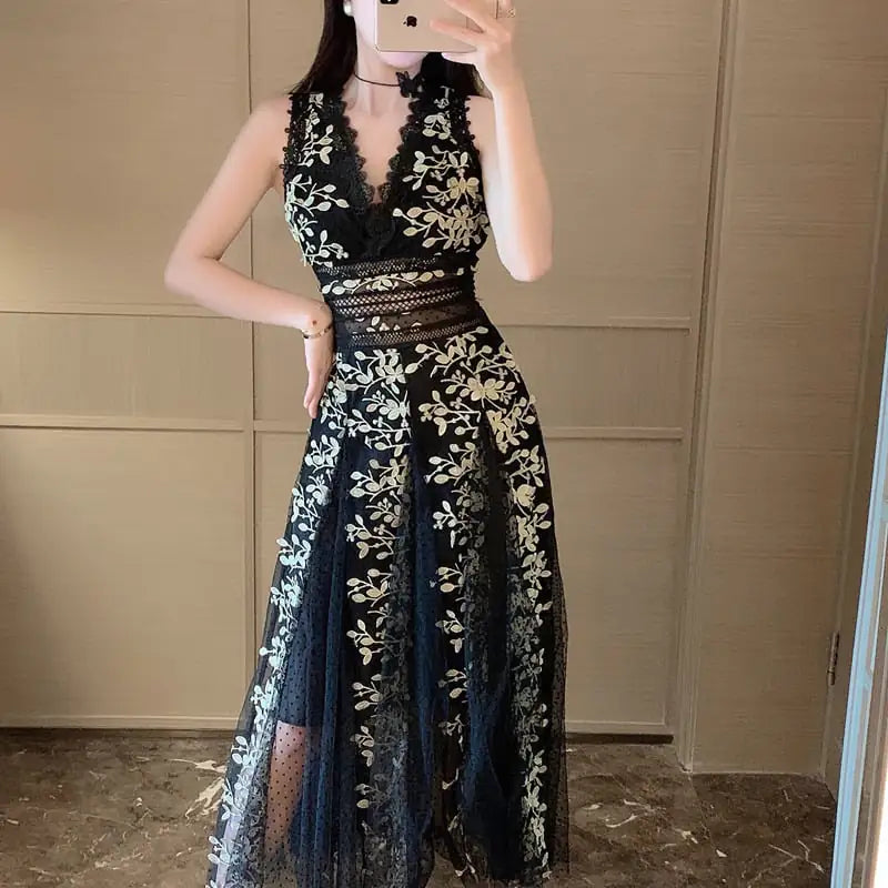 Lace & Tulle Midi Dress – Embroidered Mesh Elegance